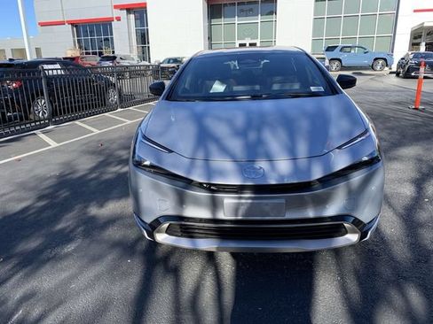 New 2026 Toyota Prius Plug-In Hybrid FWD image 3