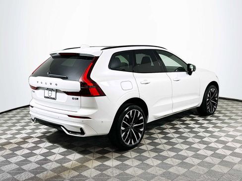 New 2026 Volvo XC60 B5 Ultra w/ Climate Package PRO image 7
