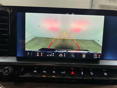 New 2026 Chevrolet Silverado 1500 LT image 24