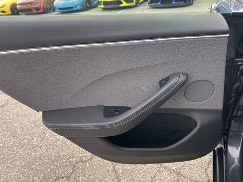 Used 2024 Tesla Model 3 Standard Range image 29