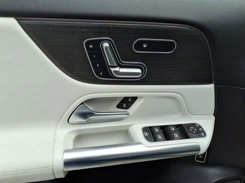 Used 2023 Mercedes-Benz GLA 250 image 14