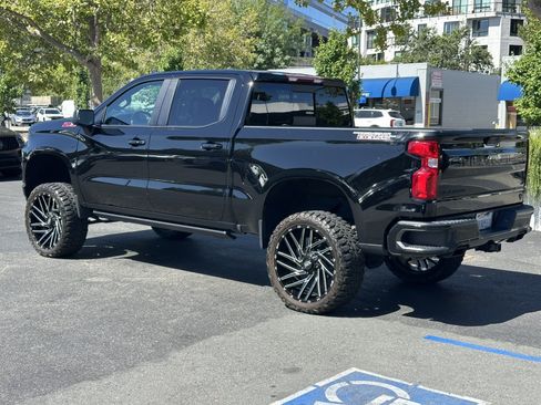 Used 2022 Chevrolet Silverado 1500 LT Trail Boss w/ LT Trail Boss Premium Package AWD/4WD image 12