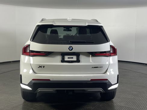 New 2026 BMW X1 xDrive28i w/ Technology Package image 7
