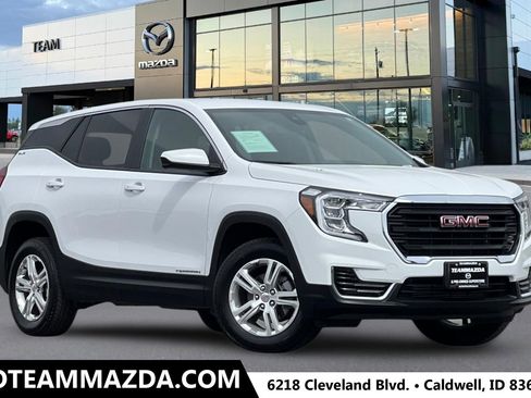 Used 2024 GMC Terrain SLE AWD/4WD image 1