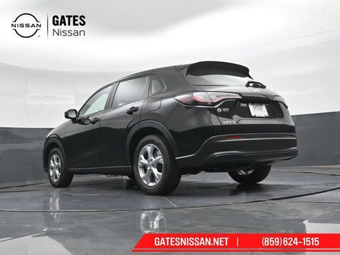Used 2025 Honda HR-V LX image 39