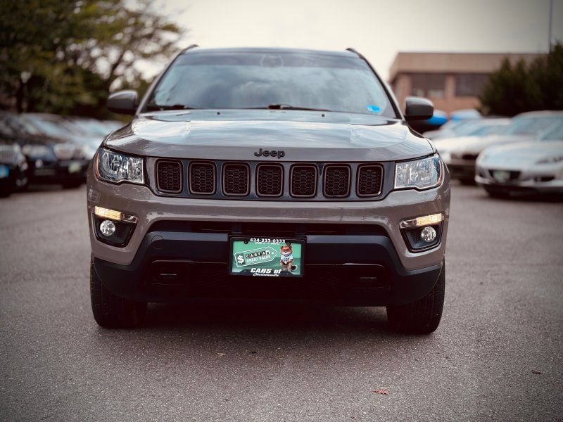 Used 2019 Jeep Compass Sport AWD/4WD image 2