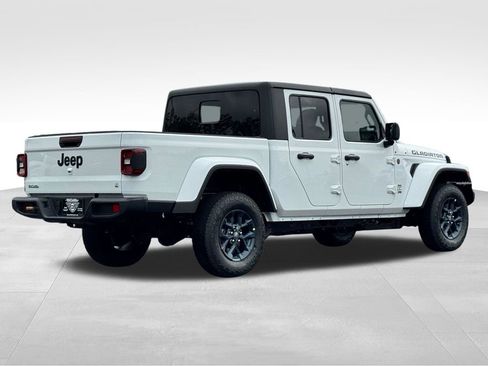 New 2026 Jeep Gladiator Sport AWD/4WD image 7