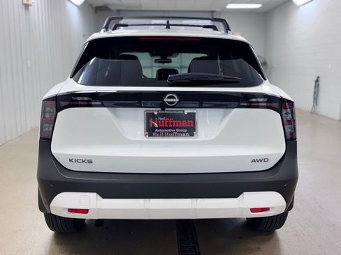 Certified 2026 Nissan Kicks SV w/ SV Premium Package AWD/4WD image 6