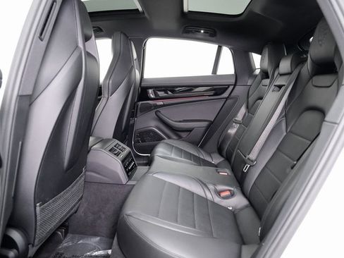Used 2025 Porsche Panamera 4 image 23