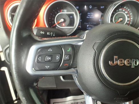 Used 2020 Jeep Gladiator Rubicon image 16