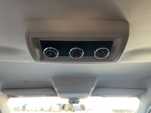 Used 2018 Dodge Journey GT image 18