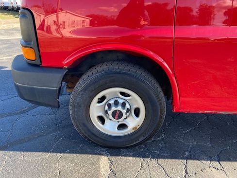 Used 2016 GMC Savana 3500 Extended image 17