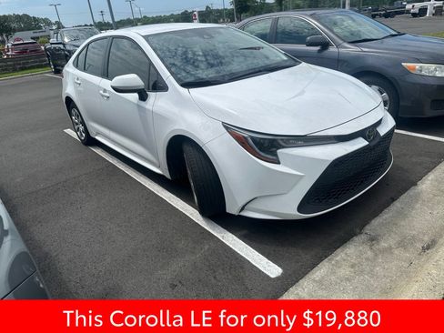 Used 2022 Toyota Corolla LE FWD image 5