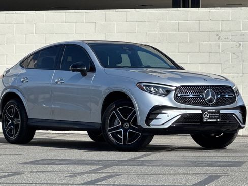 Certified 2025 Mercedes-Benz GLC 300 GLC 300 Coupe 4MATIC image 2