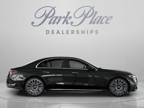 New 2026 Mercedes-Benz E 450 4MATIC Sedan image 22
