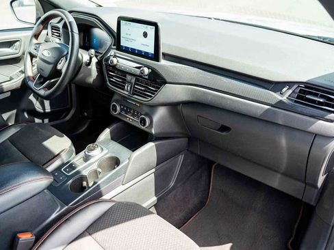 Used 2023 Ford Escape ST-Line FWD image 27