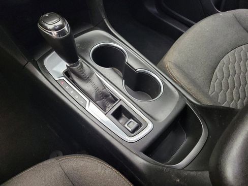 Used 2018 Chevrolet Equinox LT FWD image 26