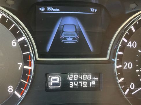 Used 2013 Nissan Pathfinder SV w/ Cargo Pkg image 35