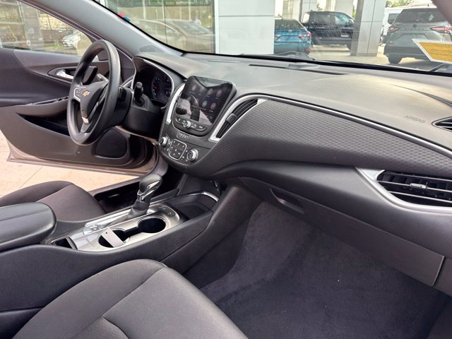 Used 2024 Chevrolet Malibu LT FWD image 26