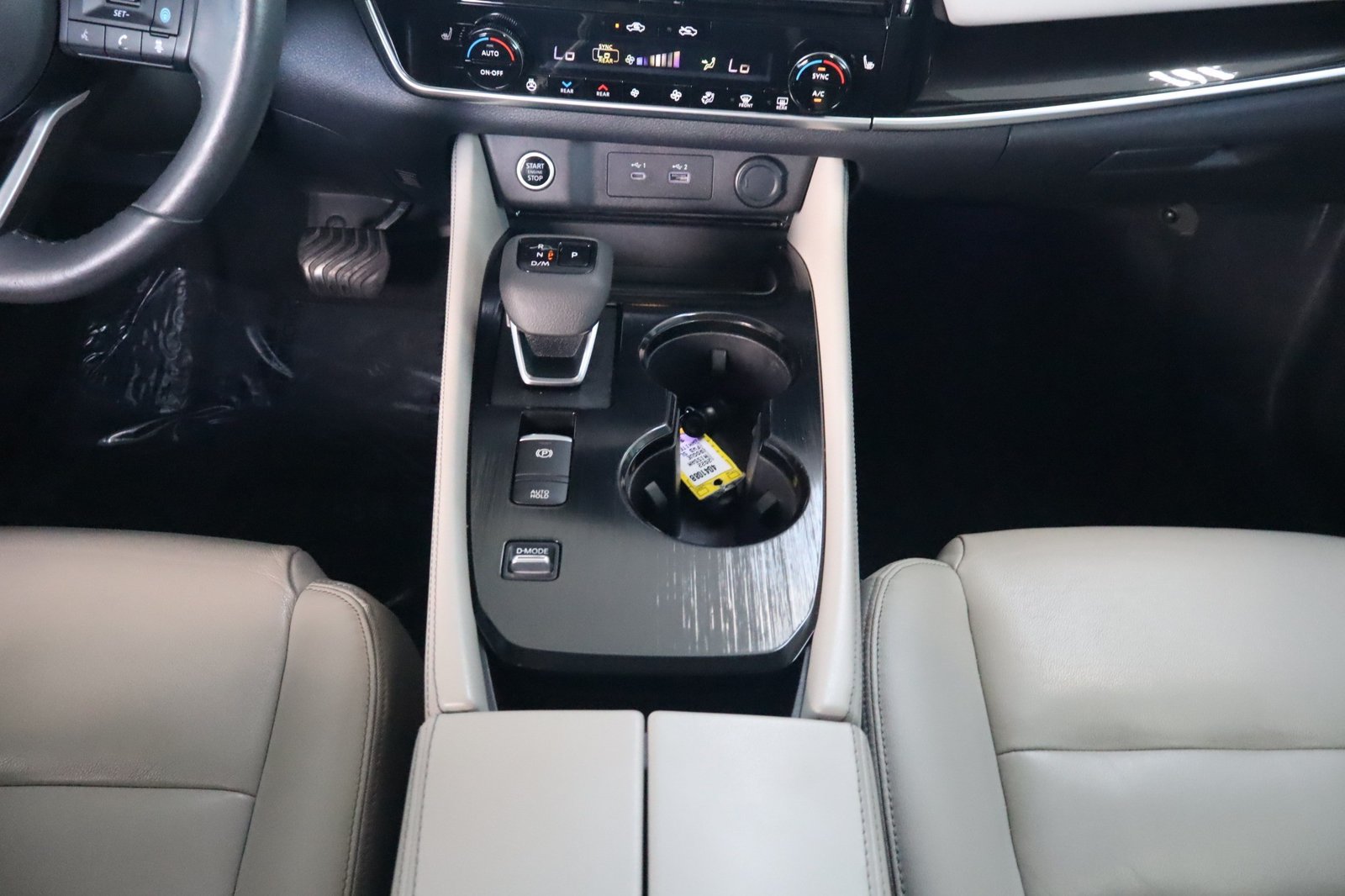 Used 2022 Nissan Rogue SL FWD image 32