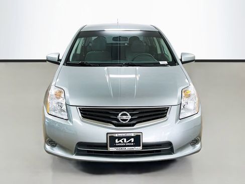 Used 2010 Nissan Sentra 2.0 S image 2