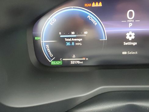 Used 2024 Toyota RAV4 XSE image 19