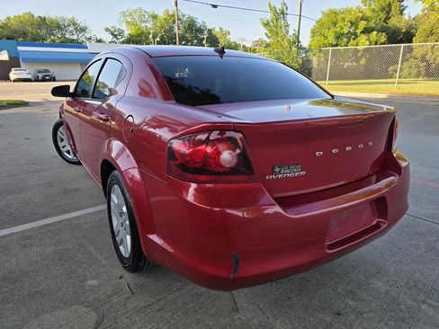 Used 2014 Dodge Avenger SE FWD image 28