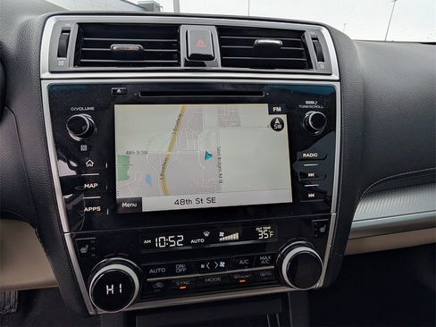 Used 2019 Subaru Outback 2.5i Premium w/ Popular Package #2 image 27