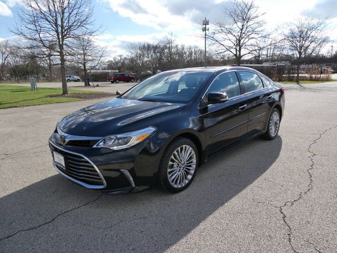 Used 2017 Toyota Avalon Limited w/ All Weather Liner Package image 1