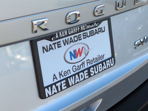 Used 2023 Nissan Rogue SV image 23