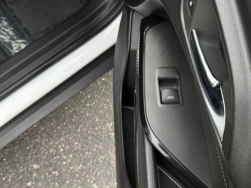 Used 2025 Chevrolet Trax ACTIV w/ Sunroof Package image 24