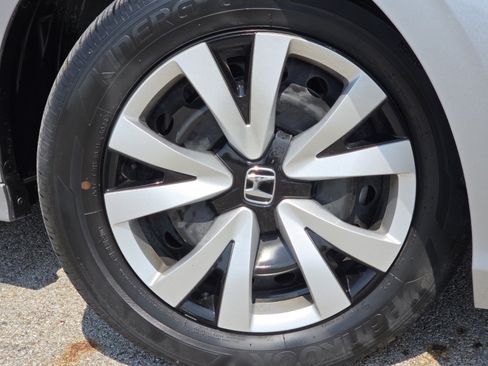 Used 2025 Honda Civic LX image 8