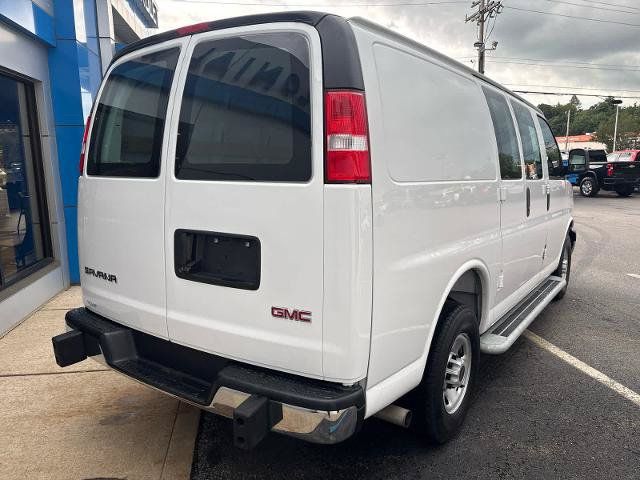 Used 2025 GMC Savana 2500 w/ Driver Convenience Package RWD image 5