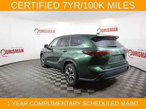 Used 2024 Toyota Highlander XLE FWD image 15