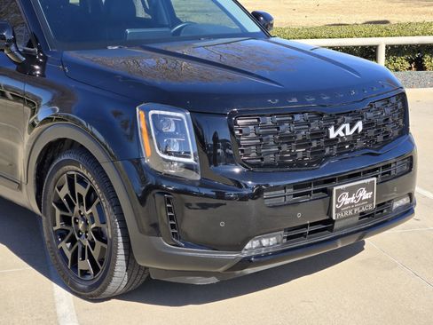 Used 2022 Kia Telluride SX w/ Nightfall Edition Package image 7