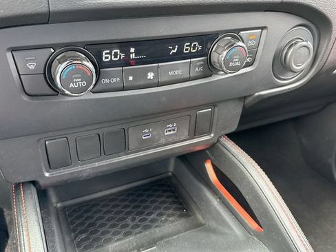 Used 2023 Nissan Frontier Pro-X w/ Tow Package RWD image 19