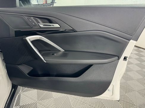 Used 2025 BMW X1 xDrive28i image 32