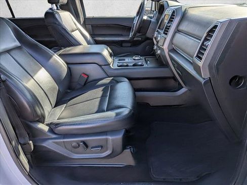 Used 2021 Ford Expedition XLT image 21