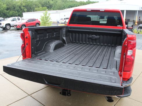 New 2026 Chevrolet Silverado 2500 LT w/ Convenience Package AWD/4WD image 17