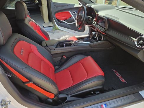 Used 2023 Chevrolet Camaro SS RWD image 14