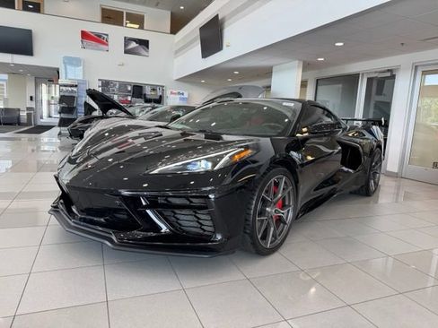 Used 2023 Chevrolet Corvette Stingray Premium Cpe w/ Z51 Performance Package RWD image 22