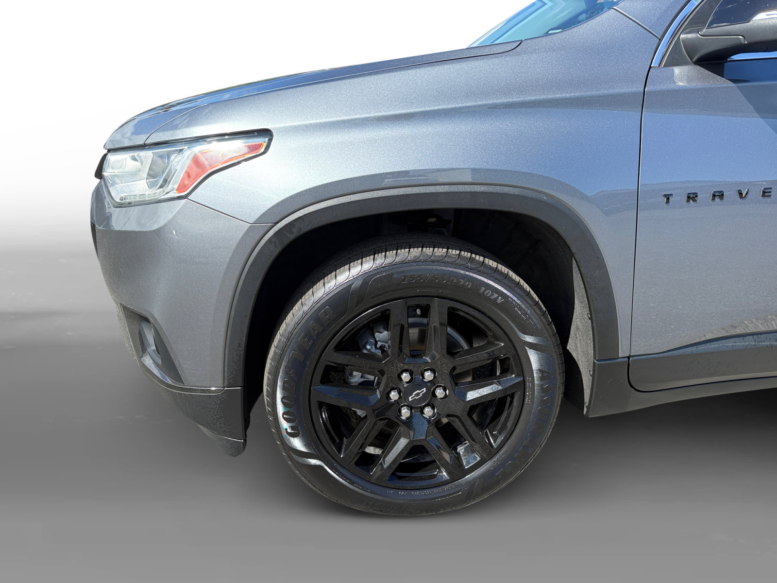Used 2021 Chevrolet Traverse LT FWD image 9