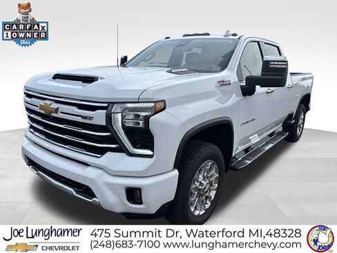 Used 2024 Chevrolet Silverado 2500 LTZ w/ LTZ Plus Package AWD/4WD image 8