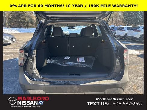 New 2026 Nissan Kicks SR w/ Cold Weather Package image 13