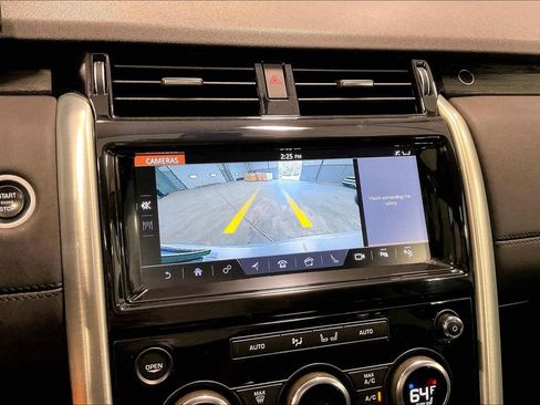 Used 2019 Land Rover Discovery HSE AWD/4WD image 14