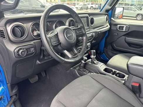 Used 2023 Jeep Wrangler Unlimited Sport AWD/4WD image 10