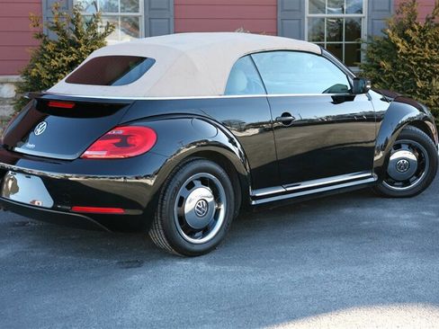 Used 2013 Volkswagen Beetle 2.5 image 5