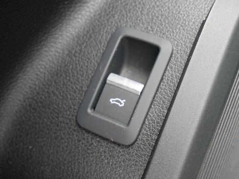 Used 2022 Audi Q5 2.0T Premium Plus image 21