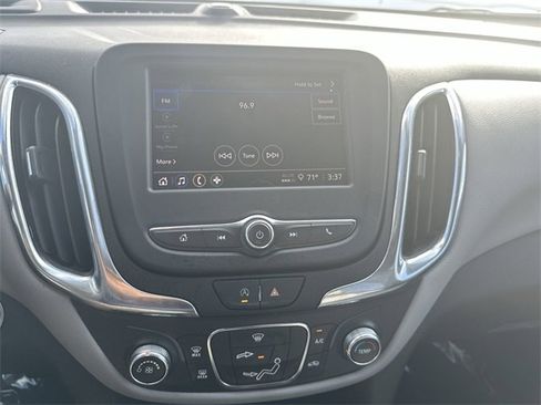 Used 2023 Chevrolet Equinox LS w/ LS Convenience Package image 26