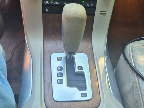 Used 2010 Volvo S80 3.2 FWD image 14